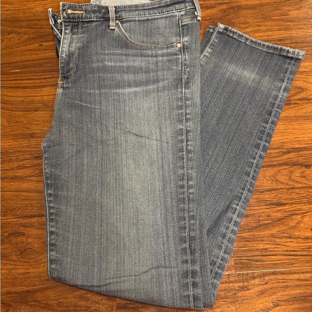 Ag Adriano Goldschmied Women's THE PRIMA mid-rise cigarette denim jean